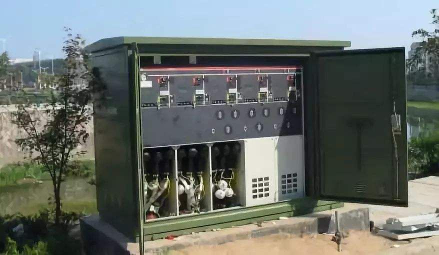 Xishui People's Hospital